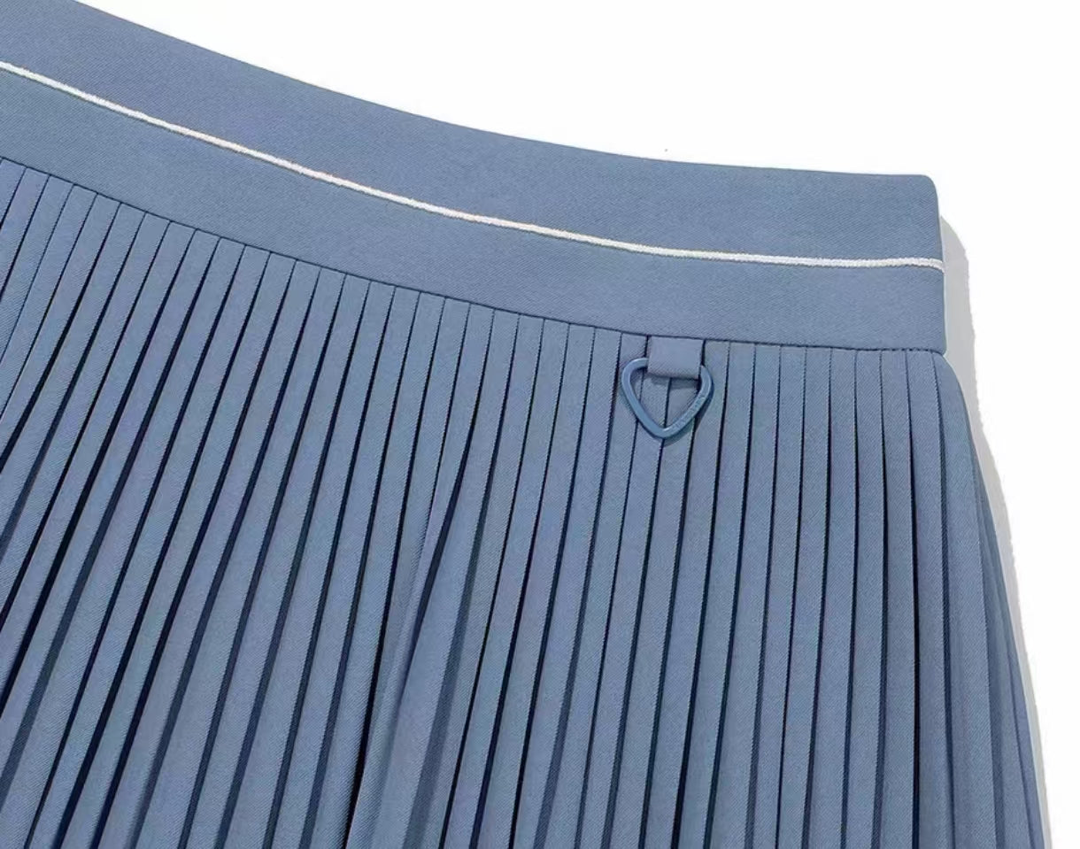 Blue Malbon skort waistband logo close-up