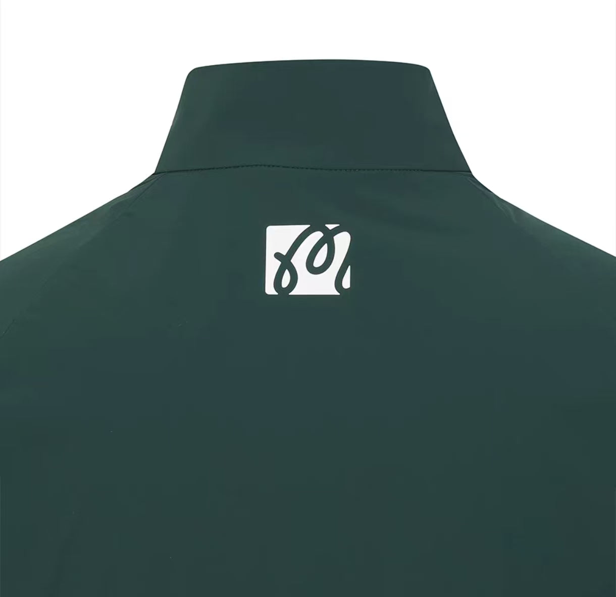 Malbon Studio Seoul Hybrid Anorak Green hybrid golf anorak logo and fabric detail